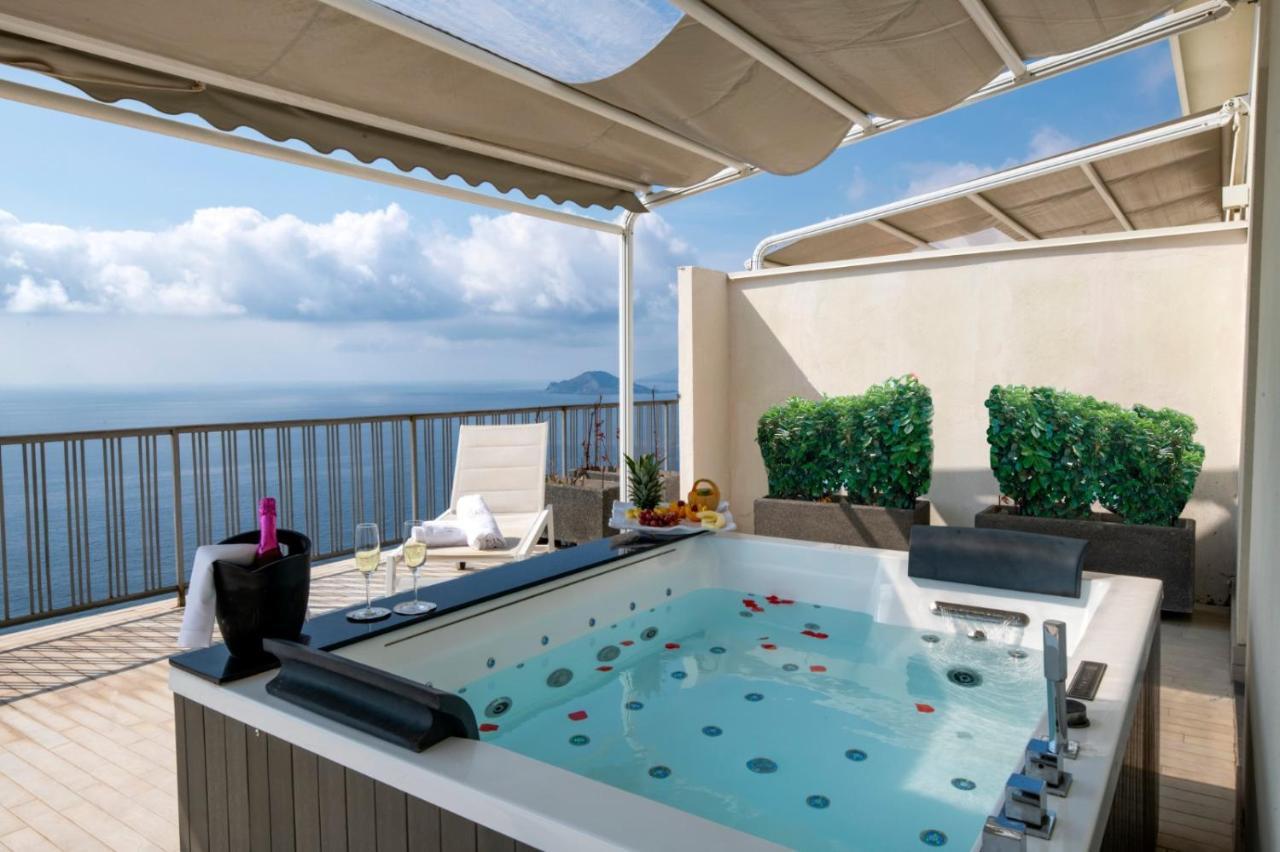 Grand Hotel Serapide Pozzuoli Kültér fotó